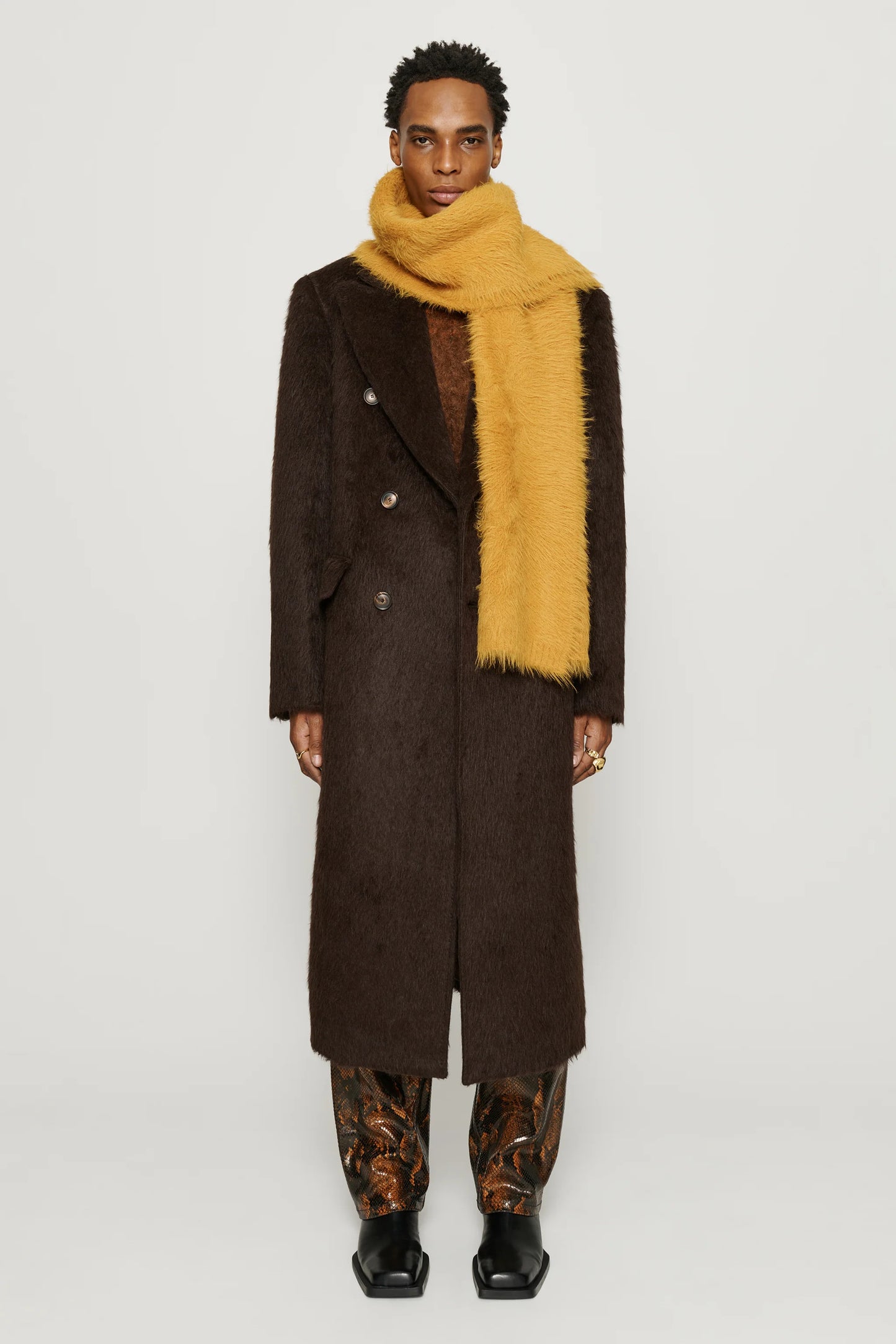 CMMN SWDN ATLAS COAT - BROWN