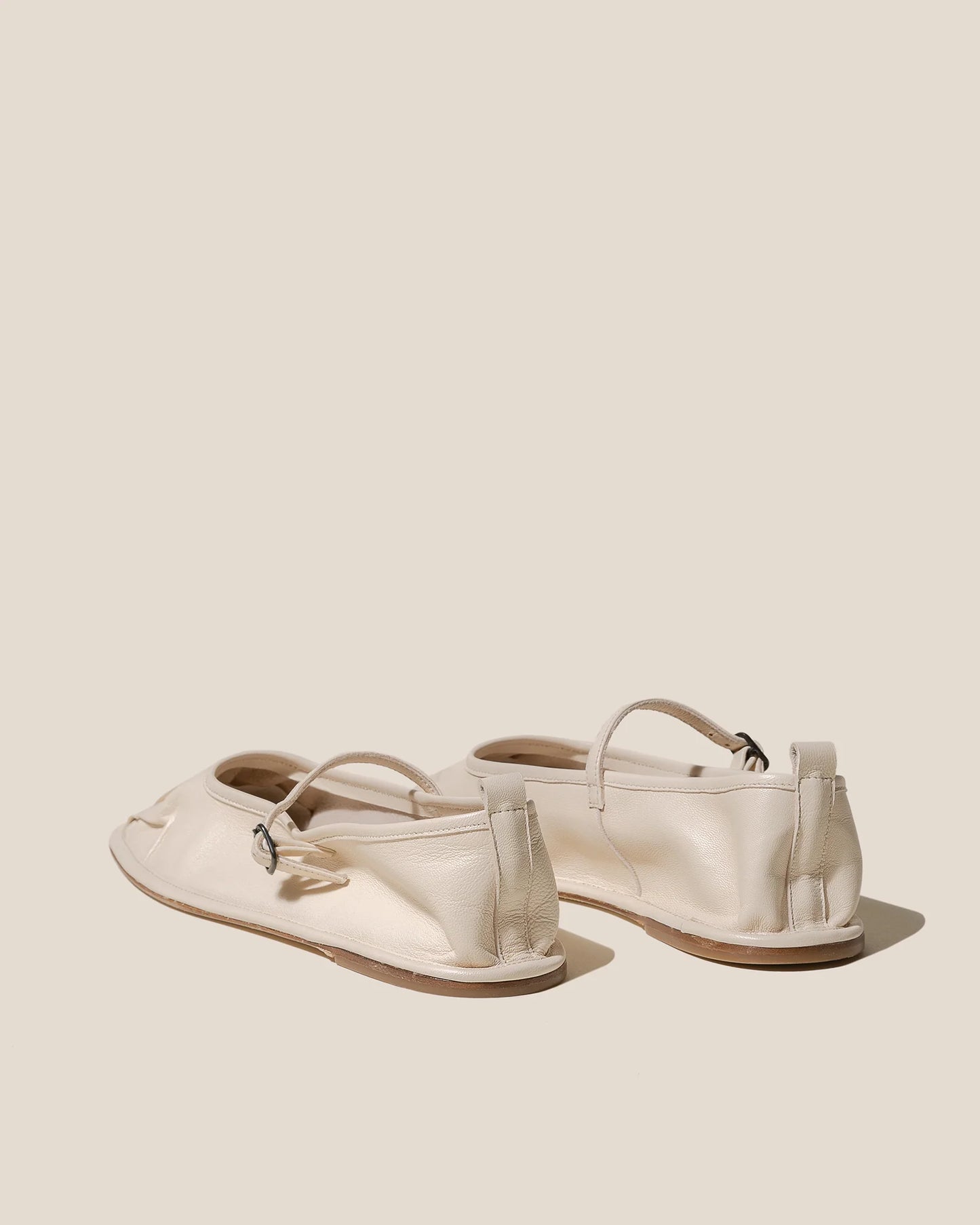 HEREU DANSA PLEATED TOE MARYJANE - CREAM