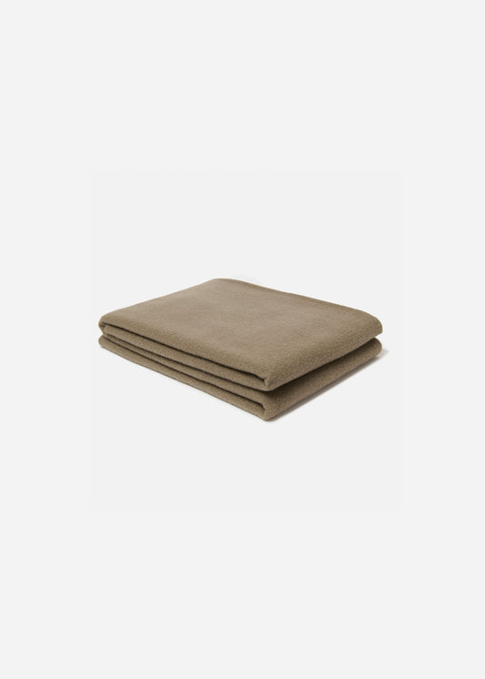 RIER NATURAL FLEECE BLANKET