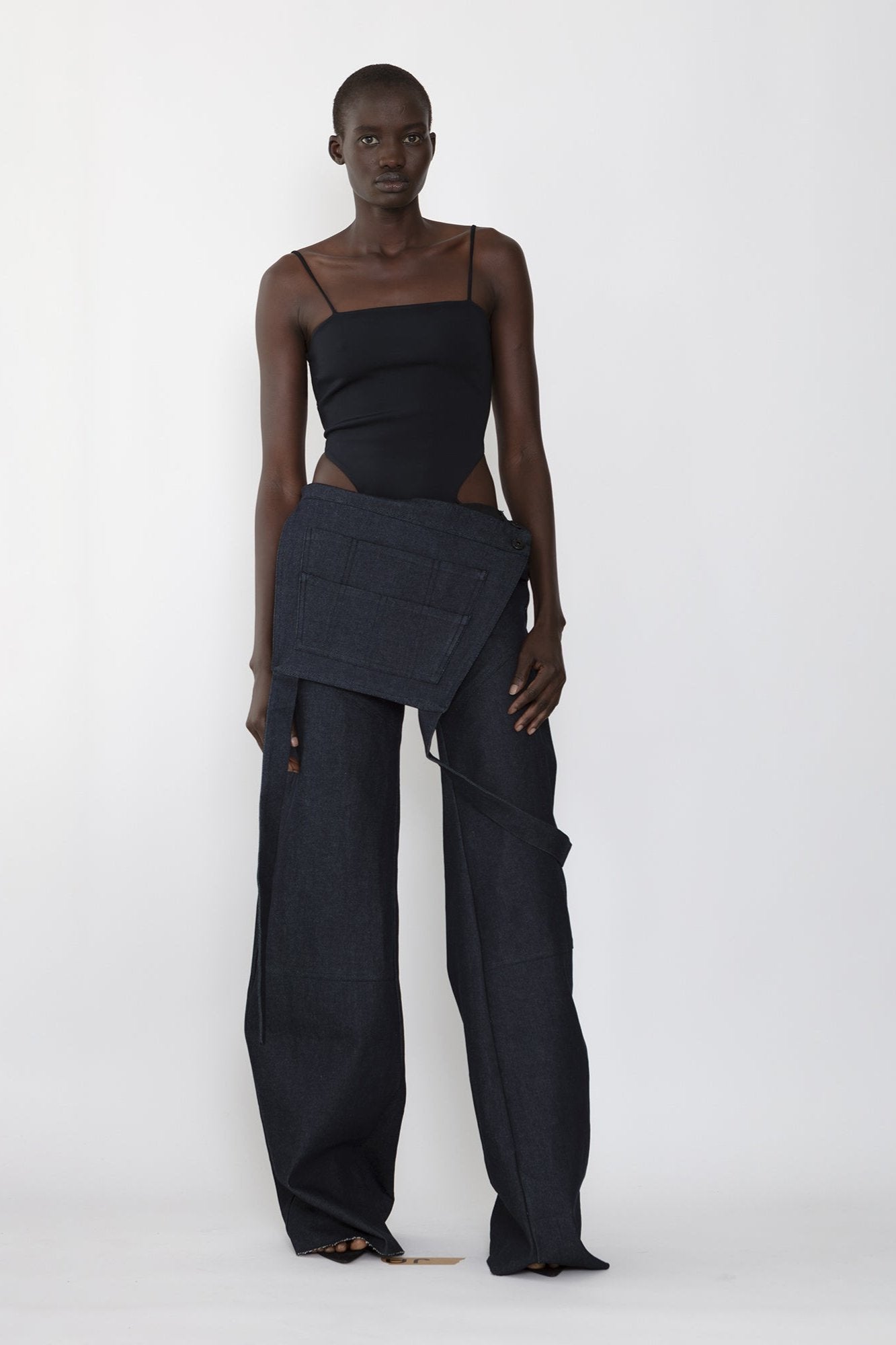 JADE CROPPER GARDENER TROUSERS - DARK BLUE