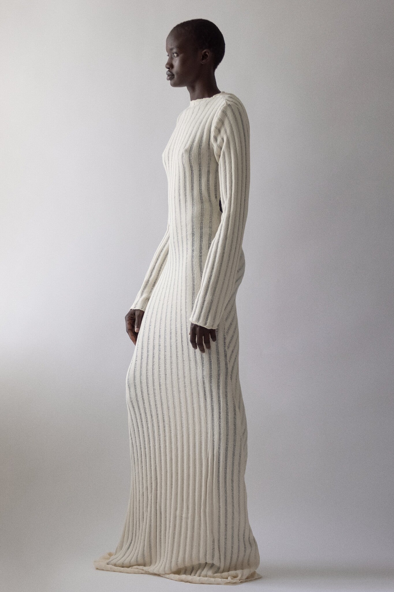 JADE CROPPER KNITTED MAXI DRESS WITH OPEN BACK - LIGHT BEIGE