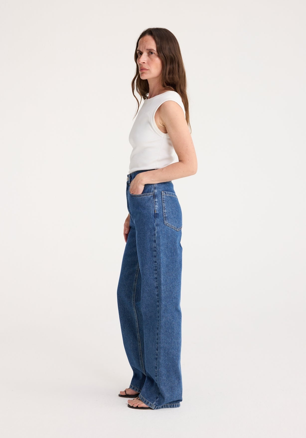 RÓHE HIGH WAISTED STRAIGHT LEG DENIM - INDIGO