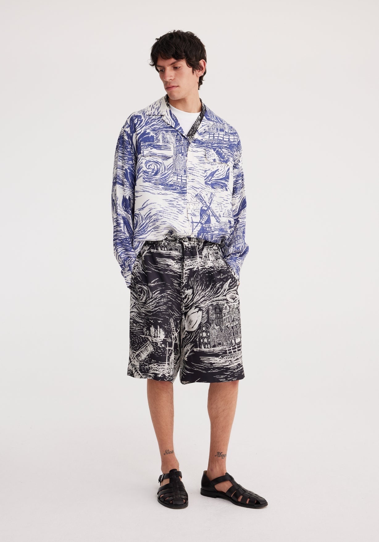 RÓHE MEN DRAWCORD SILK SHORTS - HOLLAND PRINT