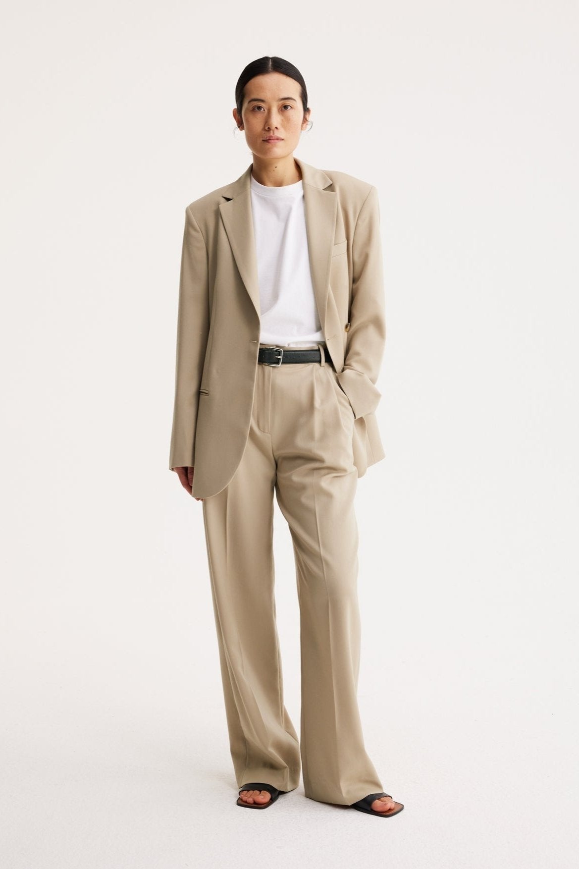 RÓHE OVERLAP BLAZER - BEIGE