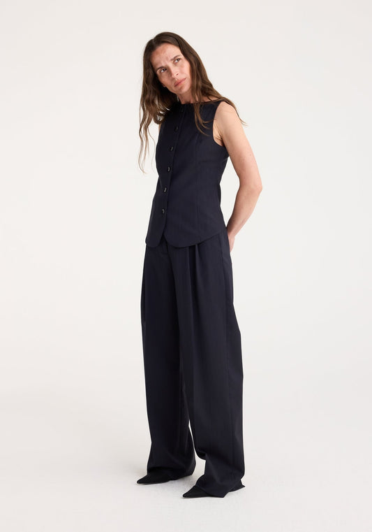 RÓHE PLEATED TAILORED TROUSERS - NIGHT STRIPE