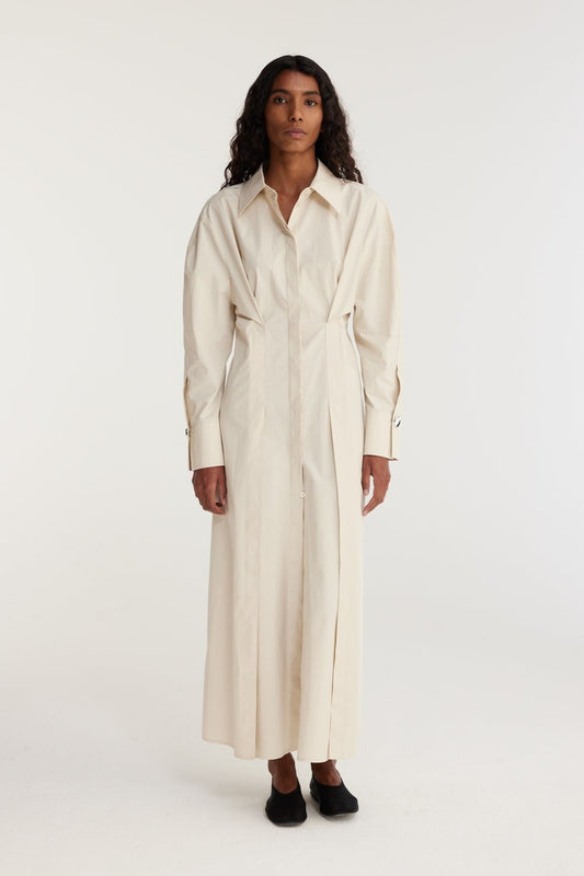 RÓHE WAISTED POPLIN DRESS - SAND