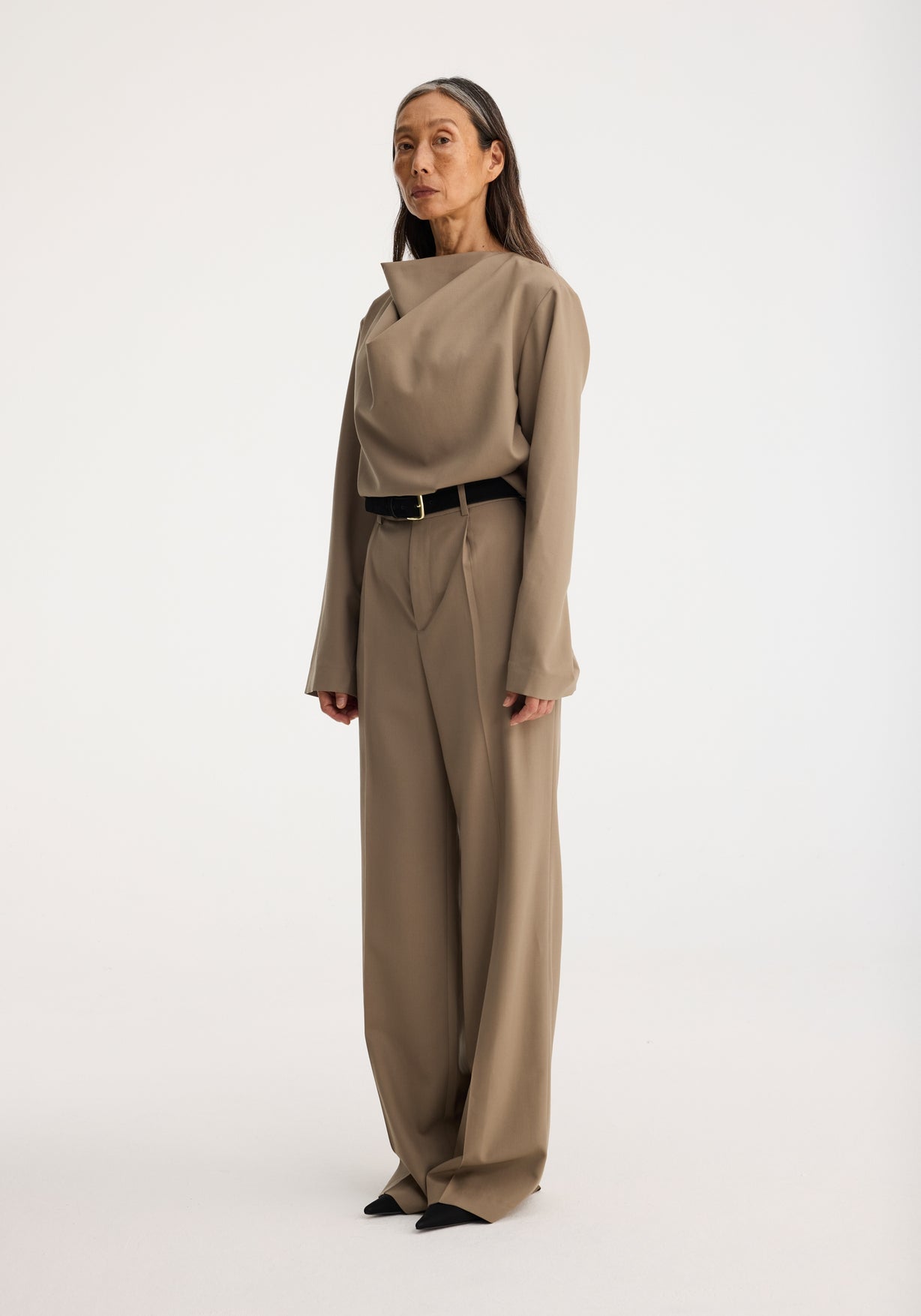 RÓHE DRAPED WOOL TOP - KHAKI