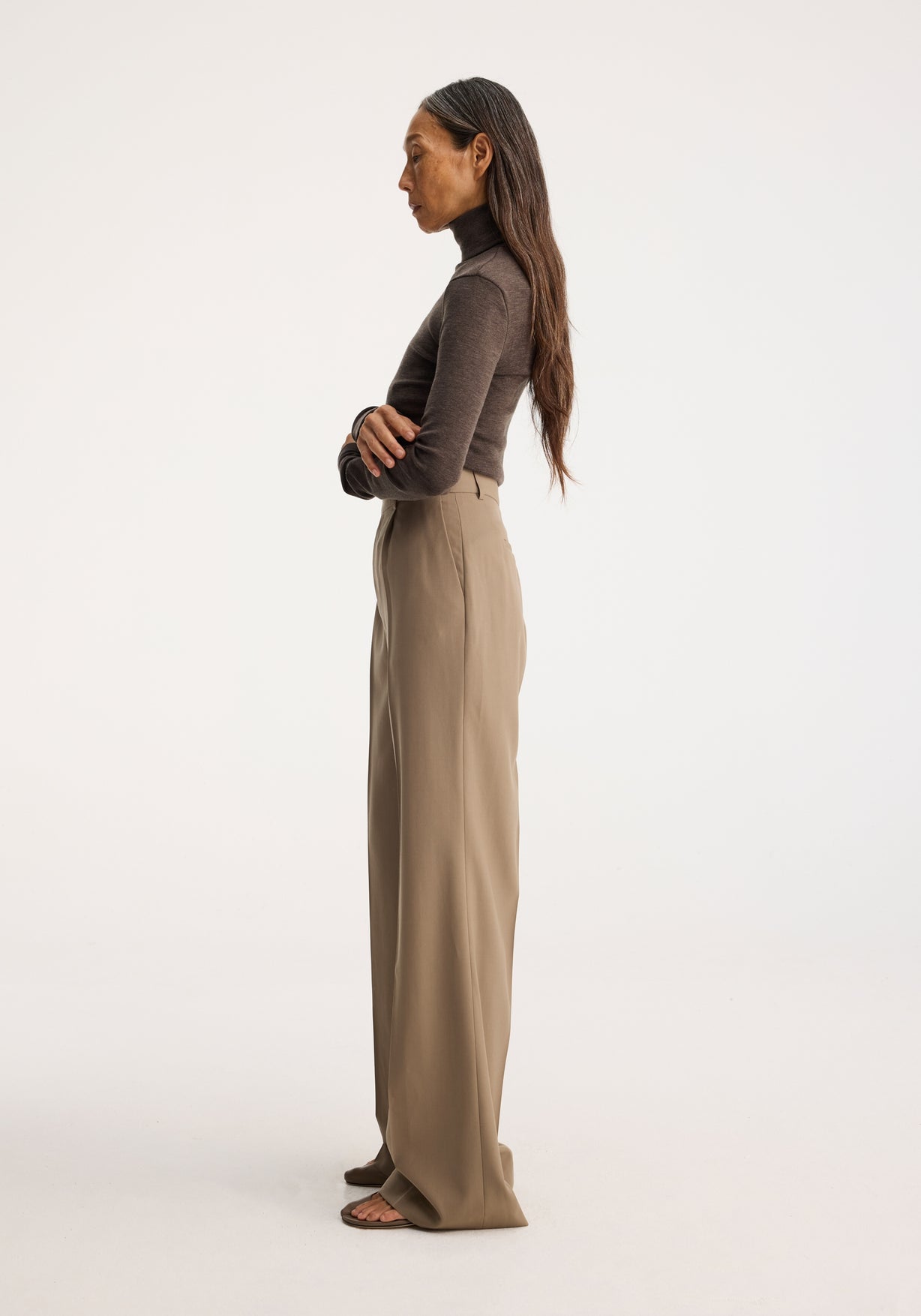 RÓHE FINE WOOL TURTLENECK - BROWN MELANGE