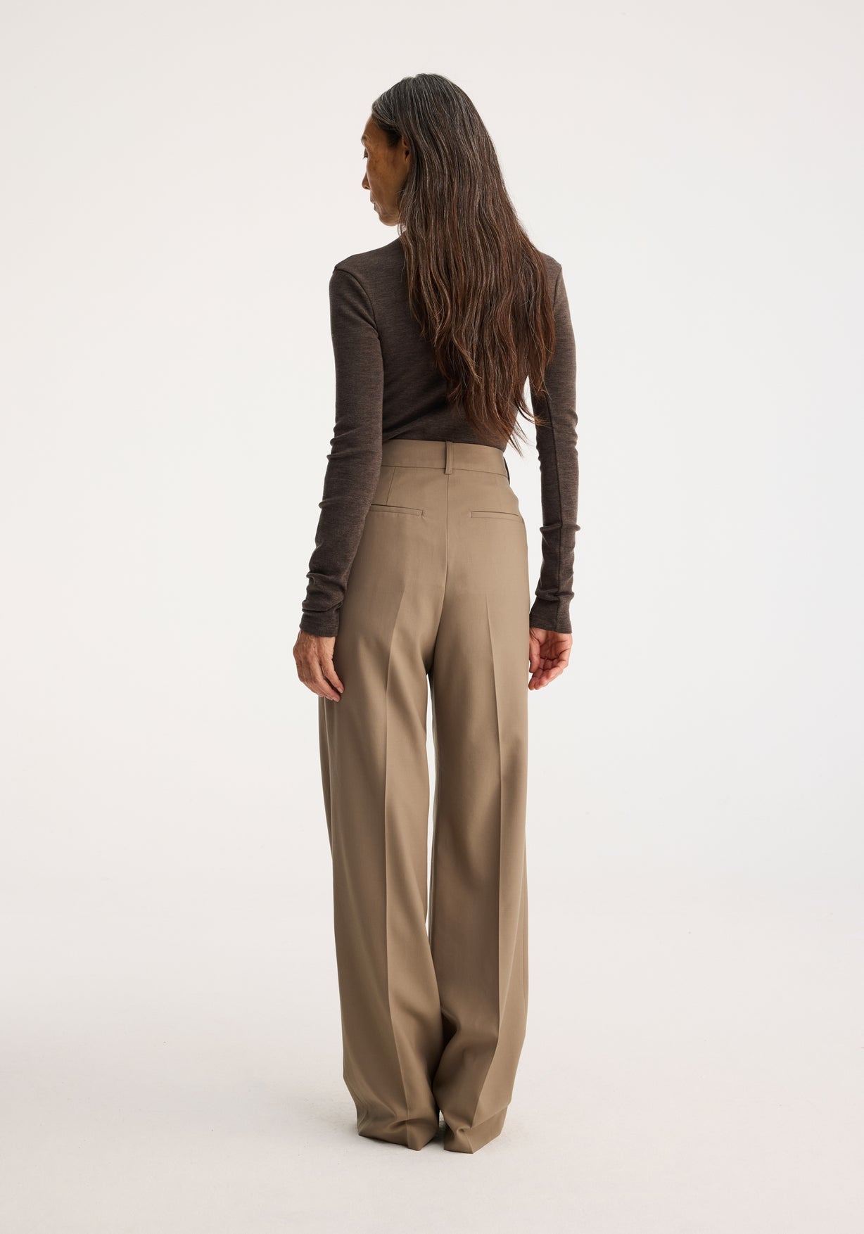 RÓHE FINE WOOL TURTLENECK - BROWN MELANGE